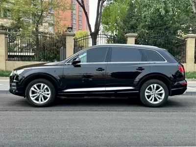 Audi Q7 2019, 83000 км, за 222000 CNY - фото 3