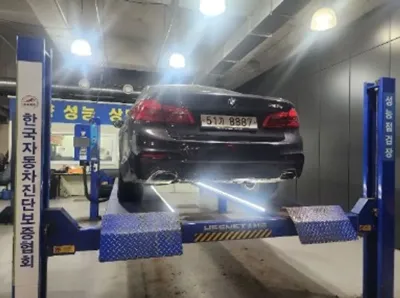 BMW 5-Series 2017, 106482 км, за 20300000 KRW
