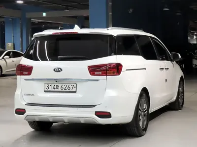 Kia Canival 2019, 211232 км, за 8500000 KRW - фото 4
