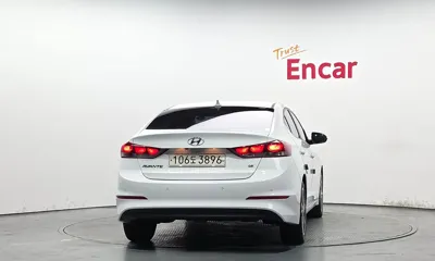 Hyundai Avante 2018, 57038 км, за 11990000 KRW