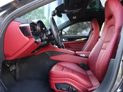 Porsche Panamera 2022, 47000 км, за 519799 CNY