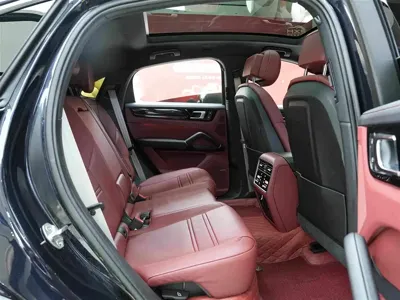 Porsche Cayenne 2023, 30000 км, за 608000 CNY - фото 13