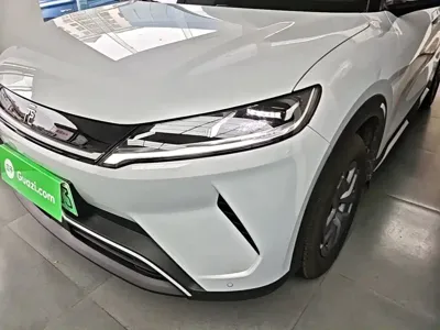 BYD Yuan Up 2026, 1200 км, за 73100 CNY - фото 24