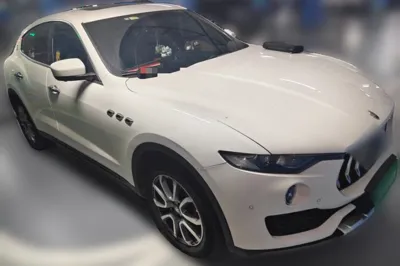 Maserati Levante 2018, 131200 км, за 217772.95 CNY