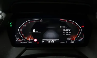 BMW 1-Series 2023, 7068 км, за 29500000 KRW - фото 8