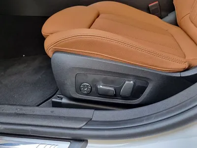 BMW 3-Series 2024, 4900 км, за 25800000 KRW - фото 9