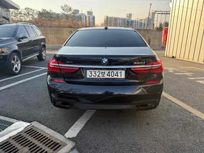 BMW 7-Series 2018, 119000 км, за 28000000 KRW