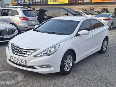 Hyundai Sonata 2010, 166000 км, за 2690000 KRW