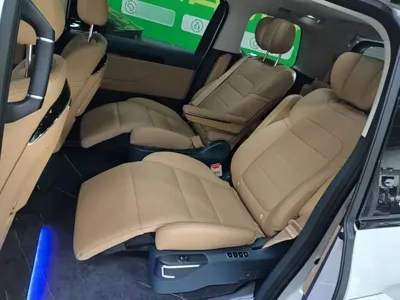 GAC Motor 传祺E8 PHEV 2024, 23600 км, за 145000 CNY - фото 17