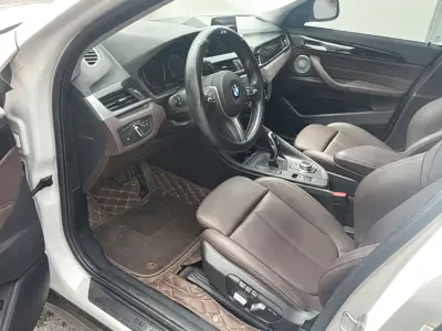 BMW X1 2021, 32000 км, за 110800 CNY