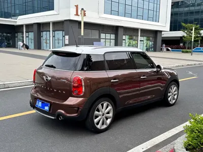 MINI Mini Countryman 2013, 90000 км, за 39800 CNY