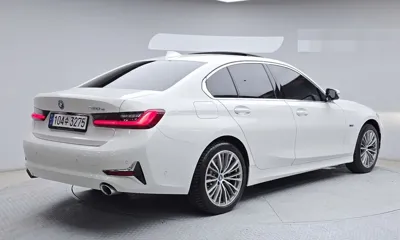BMW 3-Series 2022, 26541 км, за 31500000 KRW