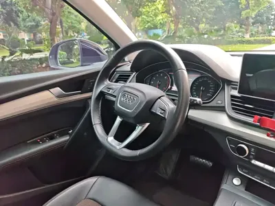 Audi Q5L 2021, 99000 км, за 139800 CNY - фото 10
