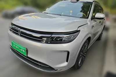 Hima AITO M7 · 2024 год