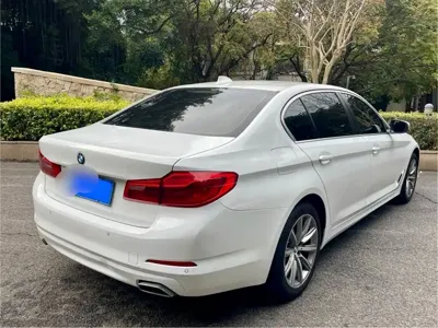 BMW 5 Series 2017, 150000 км, за 126000 CNY