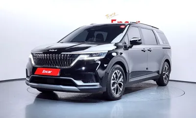 Kia Canival · 2023 год