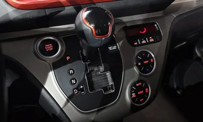 Kia Ray 2019, 80216 км, за 11000000 KRW - фото 9