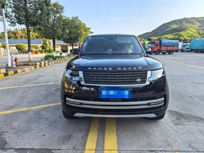 Land Rover Range Rover 2023, 36000 км, за 1067000 CNY