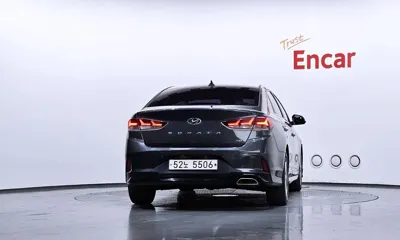 Hyundai Sonata 2018, 142032 км, за 10500000 KRW