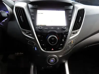 Hyundai Veloster 2015, 110300 км, за 8800000 KRW - фото 13