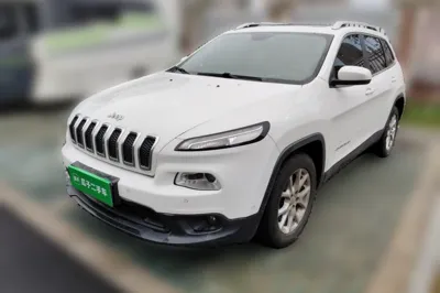 Jeep Cherokee · 2016 год