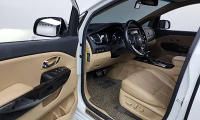 Kia Canival 2019, 61537 км, за 23600000 KRW - фото 10