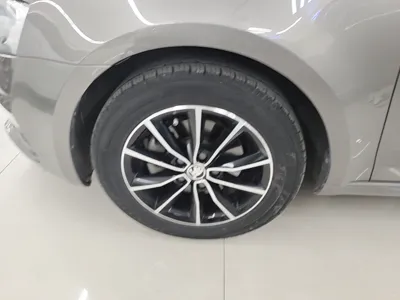 Skoda Octavia 2017, 99200 км, за 50197.09 CNY - фото 8