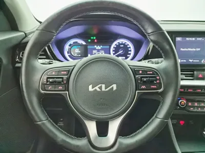 Kia Niro 2022, 86988 км, за 13780000 KRW - фото 12