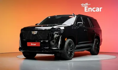 Cadillac Escalade · 2022 год