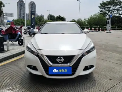 Nissan Bluebird 2018, 63800 км, за 31500 CNY