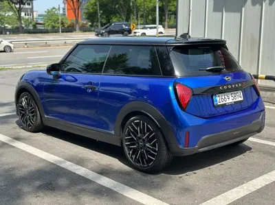 MINI Cooper 2025, 37000 км, за 38000000 KRW