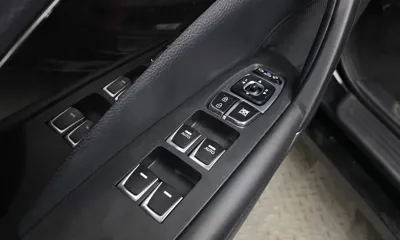 Hyundai Grandeur 2015, 94018 км, за 6700000 KRW - фото 13