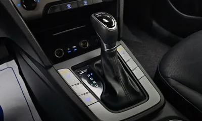 Hyundai Avante 2018, 66260 км, за 11900000 KRW - фото 9
