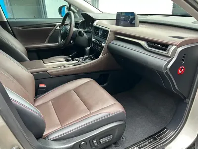 Lexus RX 2018, 100000 км, за 169800 CNY - фото 13