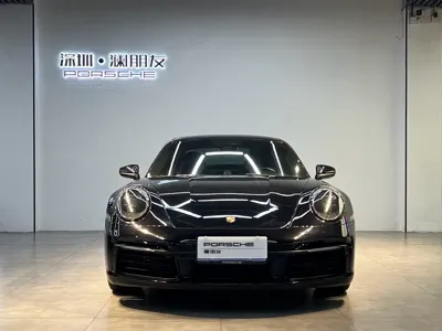 Porsche 911 2023, 8000 км, за 1018800 CNY