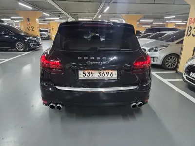 Porsche Cayenne 2013, 202000 км, за 25500000 KRW