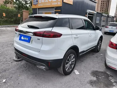 Geely Boyue 2018, 76600 км, за 33800 CNY - фото 3