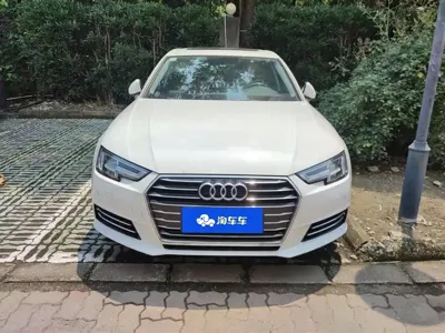 Audi A4L 2018, 143800 км, за 73000 CNY - фото 2