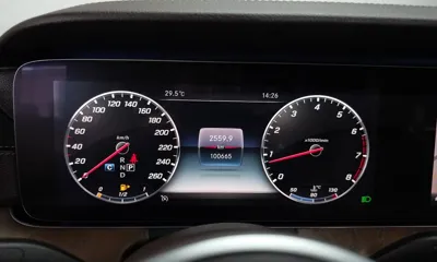 Mercedes-Benz E-Class 2019, 100665 км, за 25900000 KRW - фото 8