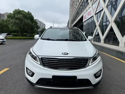 Kia Sportage 2015, 110000 км, за 28800 CNY