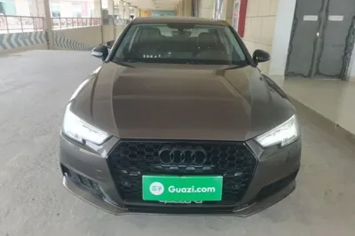 Audi A4L 2017, 88100 км, за 85559.24 CNY