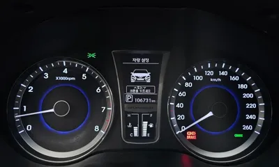 Hyundai Grandeur 2012, 106731 км, за 8300000 KRW - фото 8