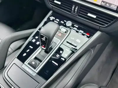Porsche Cayenne 2020, 40000 км, за 375000 CNY - фото 12