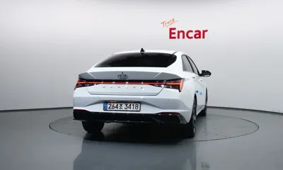 Hyundai Avante 2021, 60453 км, за 17900000 KRW