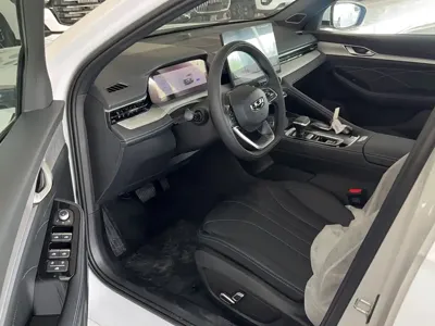 Geely Xingrui 2026, 100 км, за 84300 CNY - фото 8