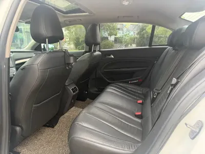 Peugeot 408 2016, 108000 км, за 22799 CNY
