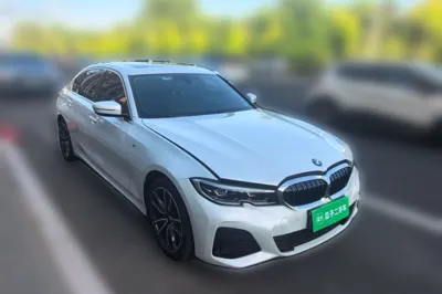 BMW 3 Series 2021, 21000 км, за 146251.51 CNY