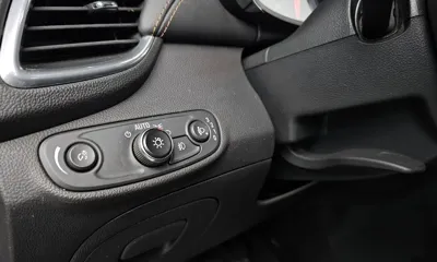 ChevroletGMDaewoo Trax 2019, 61837 км, за 8900000 KRW - фото 19