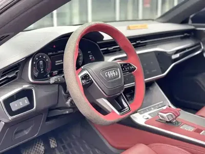 Audi A7L 2024, 20000 км, за 265800 CNY