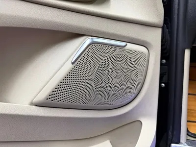 Mercedes-Benz V-Class 2019, 210000 км, за 131700 CNY - фото 21